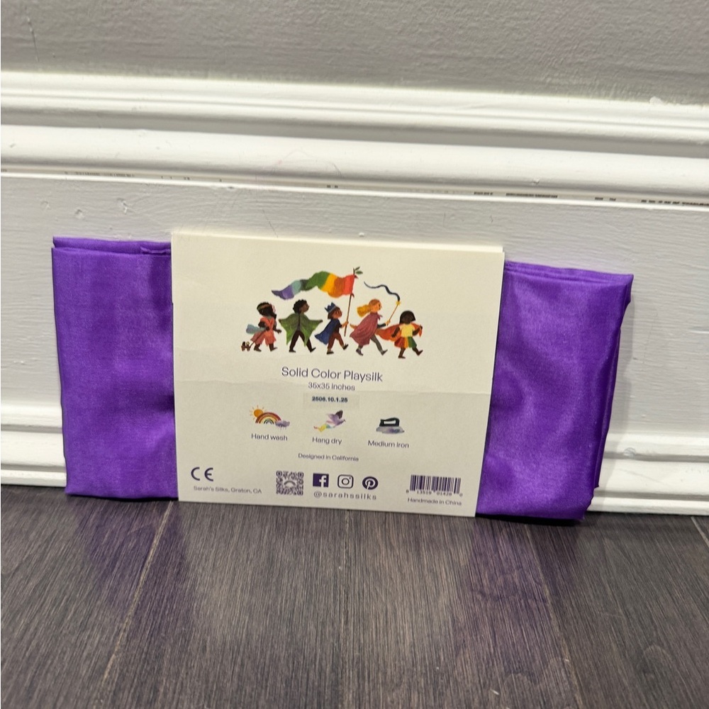 NWT Sarah’s Silks Purple Solid Color Playsilk - Kids Learning Toy Pretend Play - Picture 2 of 5